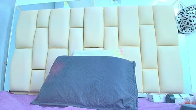 Snapshot of sweet_amye chatting on September 19, 7:14 pm sweet amye online show from September 19, 7:14 pm