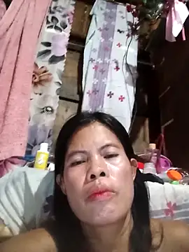 Snapshot of Riding69Girl chatting on September 24, 5:22 am Riding69Girl online show from September 24, 5:22 am