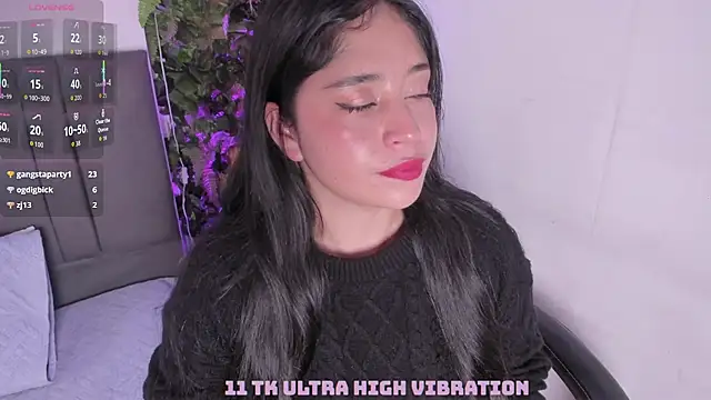 vela-kimm online show from November 26, 8:21 pm