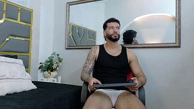 yorbymaxx online show from September 16, 2:07 pm