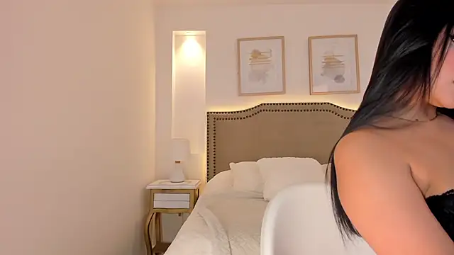 Amy azaela online show from December 15, 10:14 pm