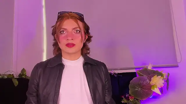 Tommy Lovee online show from September 12, 1:11 pm