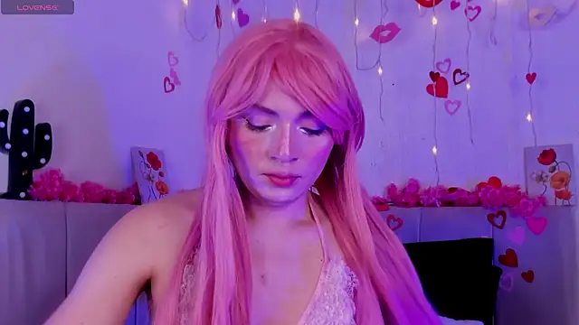 Tommy Lovee online show from September 21, 4:14 am