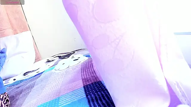 Snapshot of kendra_smiitch chatting on September 15, 5:13 pm kendra smiitch online show from September 15, 5:13 pm