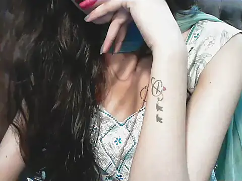 elize   online show from October 8, 3:48 am