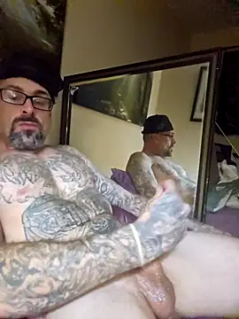 sethdarby online show from October 11, 4:01 am