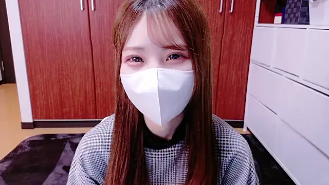 Snapshot of Ema_o0_chan chatting on October 26, 6:08 am Ema o0 chan online show from October 26, 6:08 am