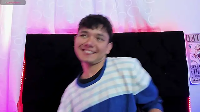 kody sexy online show from October 19, 1:34 pm