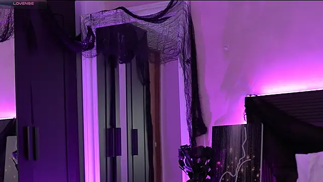 Melany Ass online show from October 27, 4:49 am