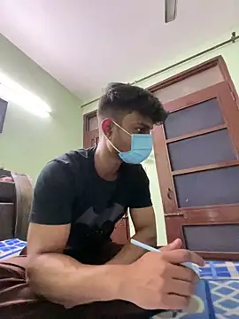 Snapshot of Mr_Cajonny0 chatting on February 22, 12:47 pm Mr Cajonny0 online show from February 22, 12:47 pm