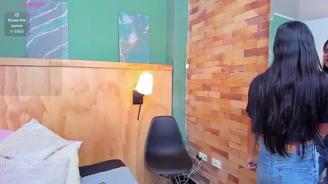 milavega  online show from March 19, 12:42 pm