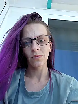 Snapshot of amymatthews92 chatting on October 20, 5:02 pm amymatthews92 online show from October 20, 5:02 pm