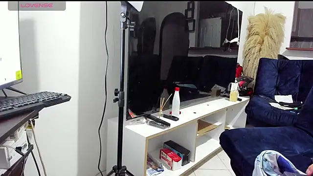 Snapshot of Steven_baby69 chatting on September 25, 11:41 pm Steven baby69 online show from September 25, 11:41 pm