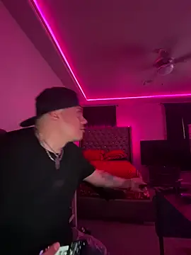 Ranthru13 online show from December 17, 1:50 pm