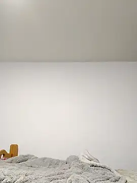 Aurora blaack online show from March 7, 12:29 am