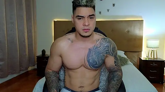 Snapshot of Steven_Velez chatting on September 29, 12:05 am Steven Velez online show from September 29, 12:05 am