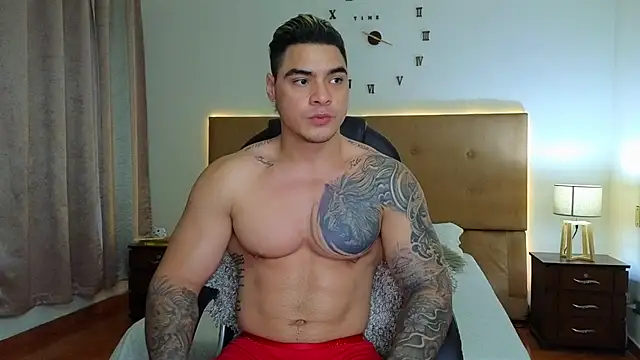 Snapshot of Steven_Velez chatting on December 3, 2:08 am Steven Velez online show from December 3, 2:08 am