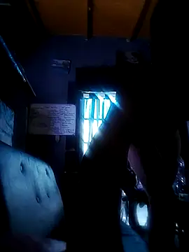 Snapshot of demianmont chatting on November 1, 7:27 pm demianmont online show from November 1, 7:27 pm