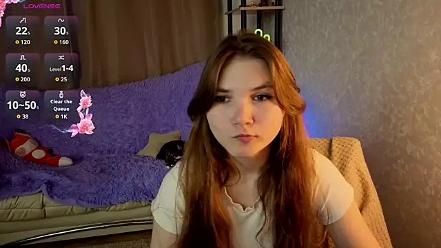 Snapshot of Nika_OMG chatting on September 22, 7:38 pm Nika OMG online show from September 22, 7:38 pm