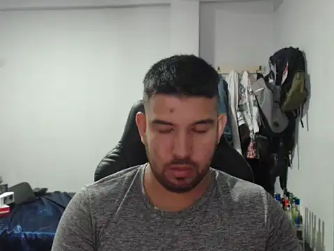 Axel11113 online show from September 12, 2:55 am