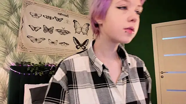 CarolineRichter online show from November 12, 2:45 am