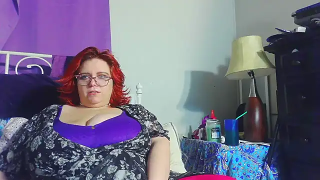 Snapshot of g0lden_are0las89 chatting on January 8, 5:54 am g0lden are0las89 online show from January 8, 5:54 am