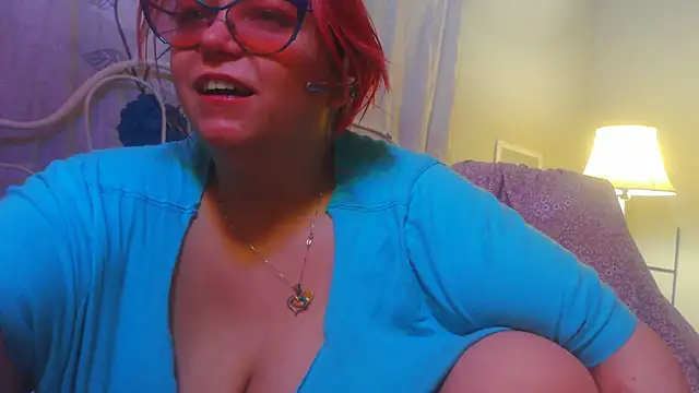 Snapshot of g0lden_are0las89 chatting on February 25, 6:23 am g0lden are0las89 online show from February 25, 6:23 am