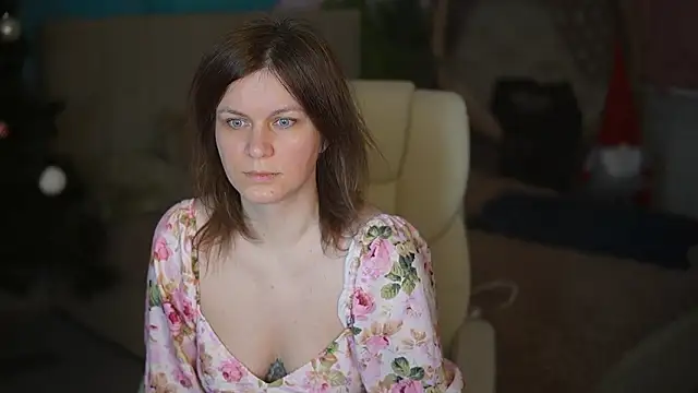 TinaMelt online show from February 1, 7:01 pm