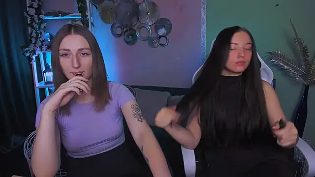 eva smiith  online show from December 19, 6:42 am