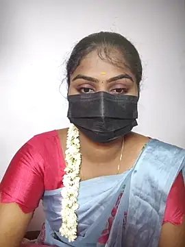 Snapshot of Tamil_Princess12 chatting on May 30, 7:33 pm Tamil Princess12 online show from May 30, 7:33 pm