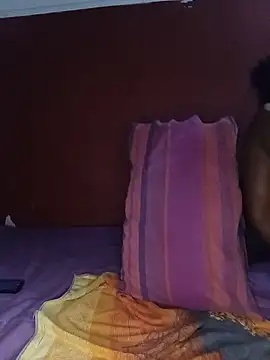 Snapshot of Kinkydarkie chatting on May 18, 8:09 am Kinkydarkie online show from May 18, 8:09 am