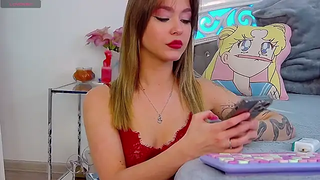 EvaMenders online show from April 22, 1:12 pm