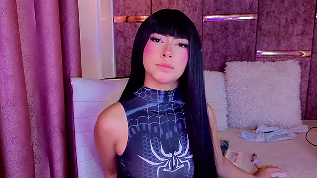 amberthangels online show from October 26, 12:00 pm