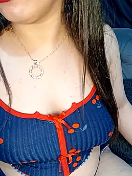 Queen-15 online show from November 17, 10:15 pm