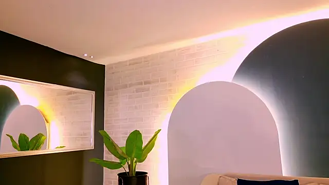 Snapshot of AgathaKondo_ chatting on November 6, 9:26 pm AgathaKondo online show from November 6, 9:26 pm