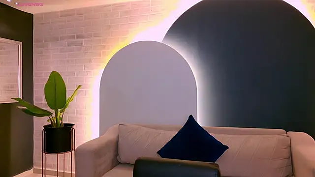 Snapshot of AgathaKondo_ chatting on November 11, 7:14 pm AgathaKondo online show from November 11, 7:14 pm