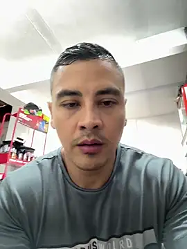 Snapshot of Terra-22cm chatting on June 1, 1:57 pm Terra-22cm online show from June 1, 1:57 pm