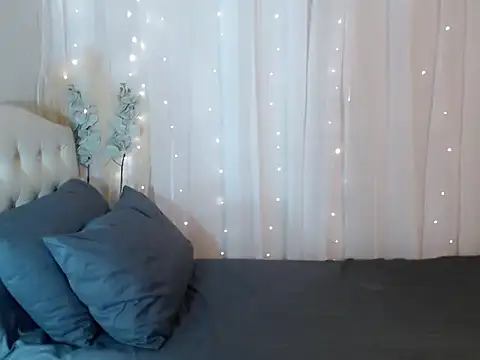 Snapshot of Iyotakody chatting on September 28, 6:57 pm Iyotakody online show from September 28, 6:57 pm