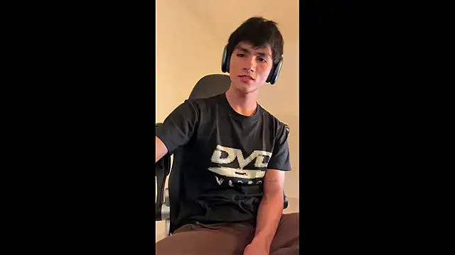 Angel bunny2 online show from February 6, 5:12 am