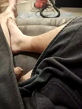 hubbyfun19 online show from November 4, 6:01 am