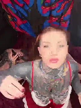 Snapshot of AlexandraWildd chatting on December 5, 1:09 pm AlexandraWildd online show from December 5, 1:09 pm