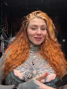 Snapshot of AlexandraWildd chatting on February 23, 12:24 pm AlexandraWildd online show from February 23, 12:24 pm