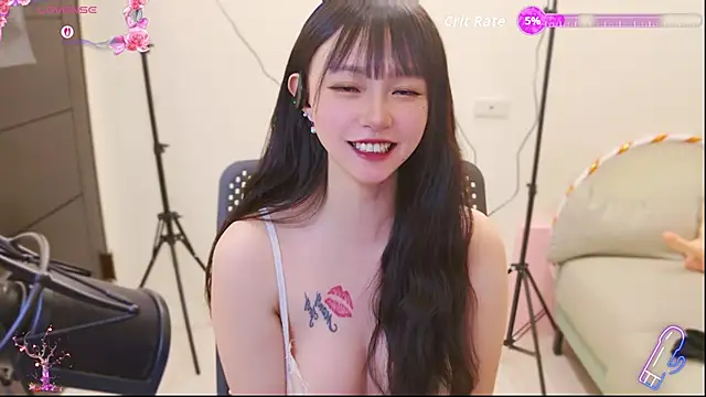 Yucheng  520 online show from April 23, 6:58 am