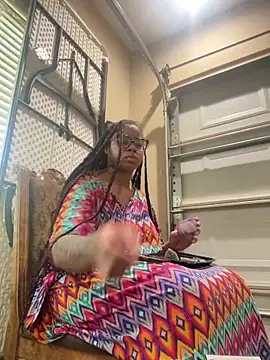 caramel  cremes online show from May 4, 12:56 pm