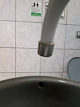 Snapshot of Negodabenga chatting on September 30, 6:35 pm Negodabenga online show from September 30, 6:35 pm