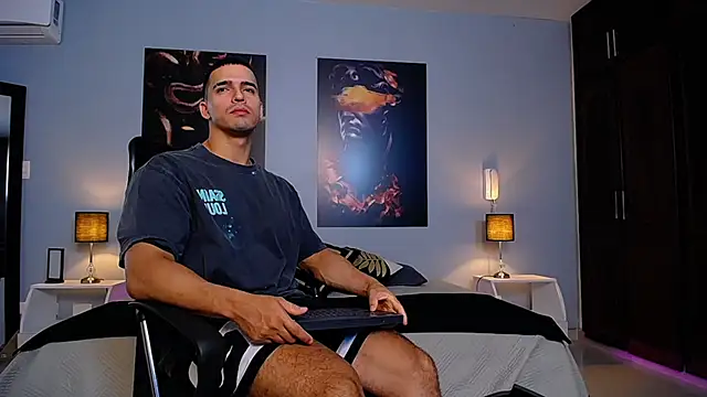 ChristopherBlack  online show from September 10, 1:00 pm