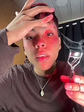 MaxiWildd online show from November 4, 12:59 pm