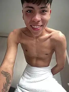 MaxiWildd online show from March 17, 8:12 pm