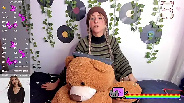 Snapshot of Amy_Moonlight chatting on September 20, 9:38 pm Amy Moonlight online show from September 20, 9:38 pm