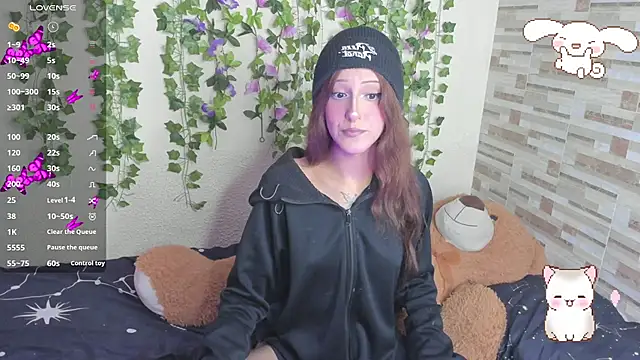 Snapshot of Amy_Moonlight chatting on February 4, 10:26 pm Amy Moonlight online show from February 4, 10:26 pm